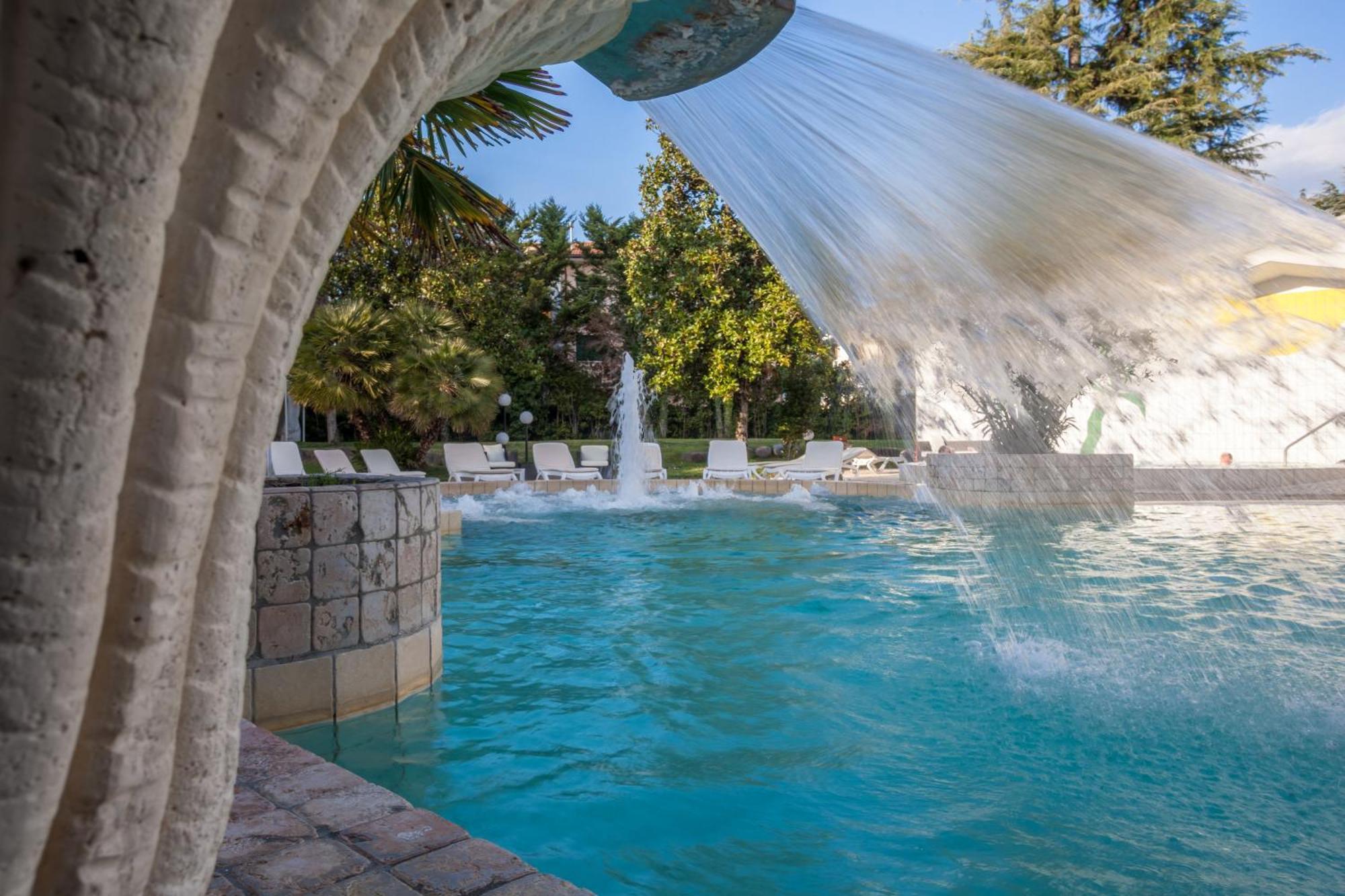 Hotel Terme Patria أبانو تيرمي المظهر الخارجي الصورة